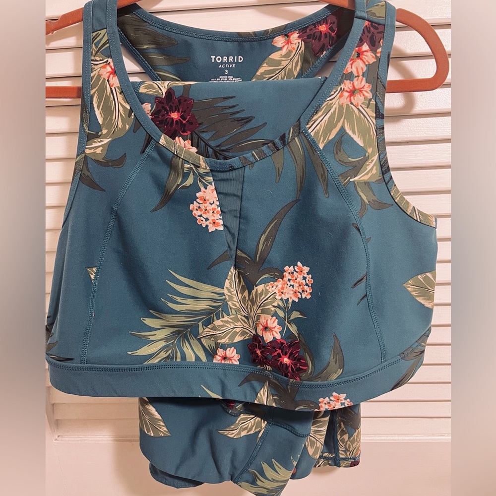TORRID ACTIVE PLANT PRINT SET